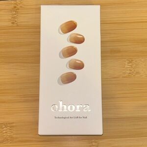 Ohora semicured gel nails. Color: Carmel glaze